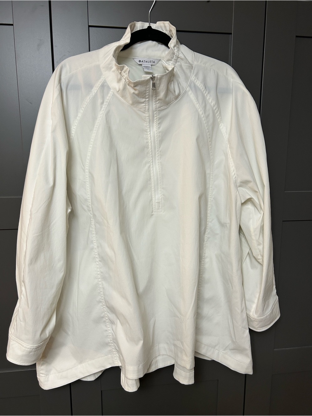 Athleta White Half-Zip Advantage Poplin Pullover Jacket